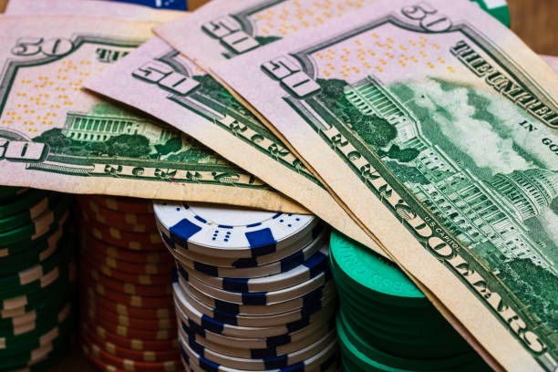 waferbet Three Card Poker mobile app interface showing card layout and betting options